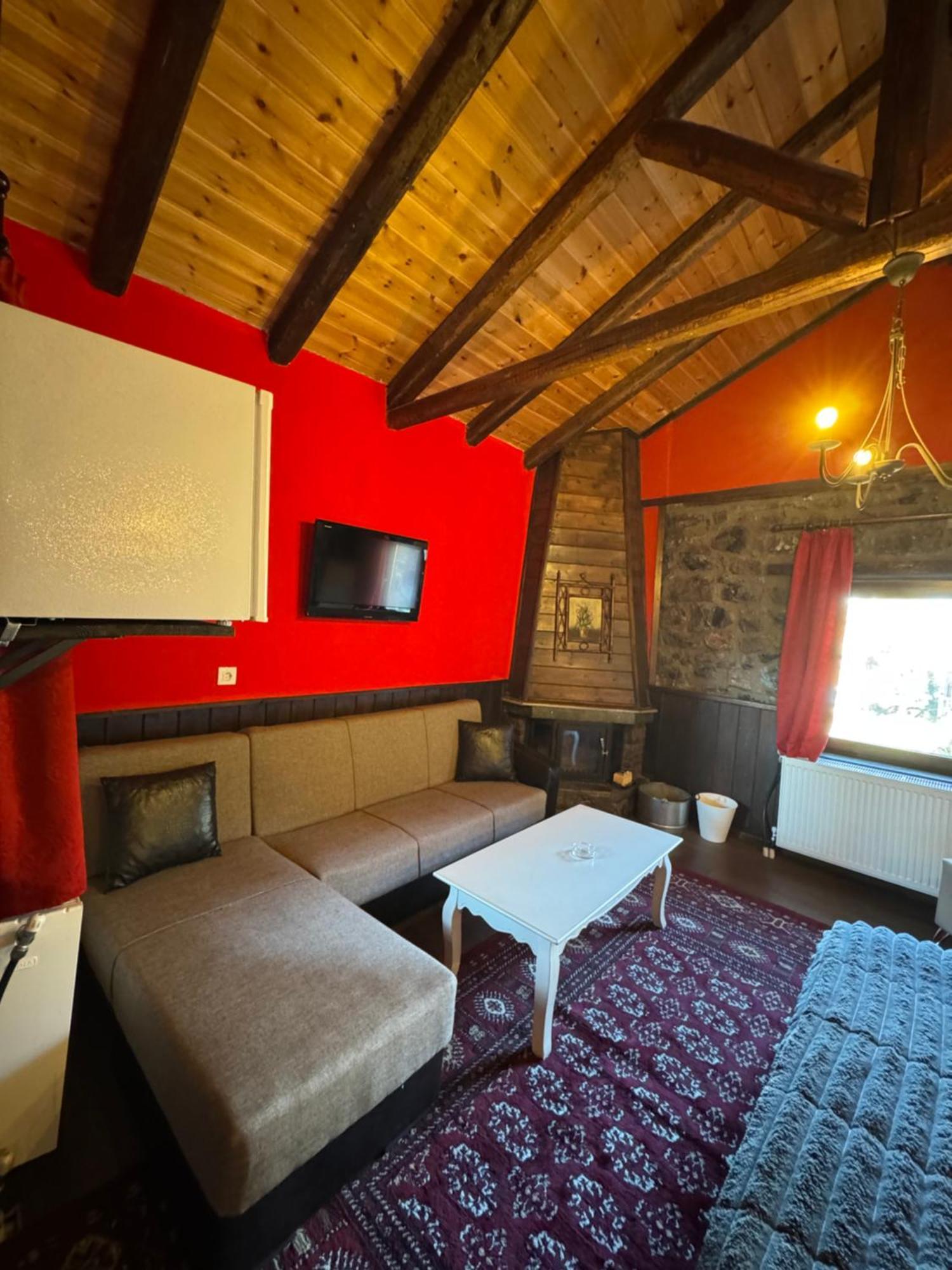 Chalet Asteras Tou Vorra Палайос-Агиос-Атанасиос Экстерьер фото