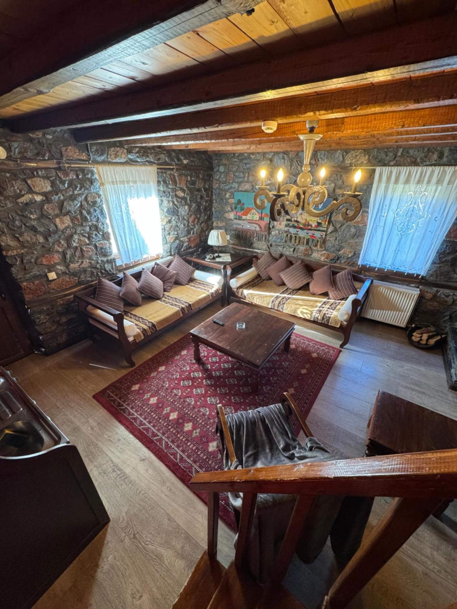 Chalet Asteras Tou Vorra Палайос-Агиос-Атанасиос Экстерьер фото